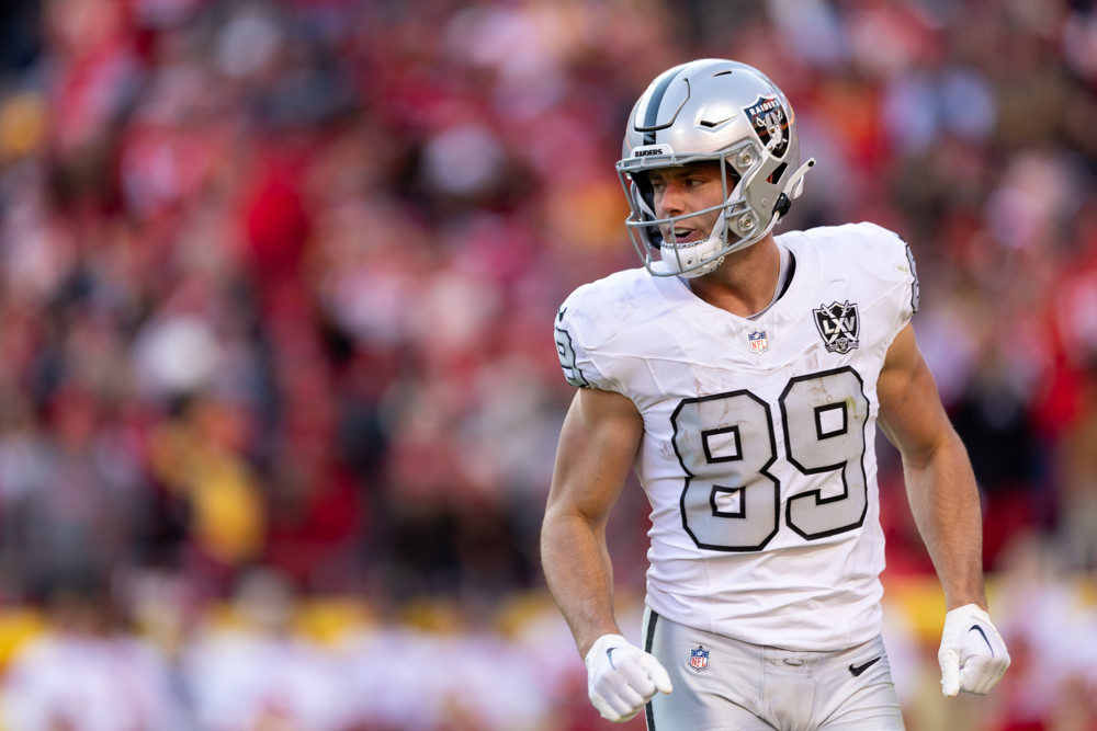 NFL Week 2 Injury Roundup: Key Updates on Purdy, Bowers, London and Worthy from Pro Football Doc