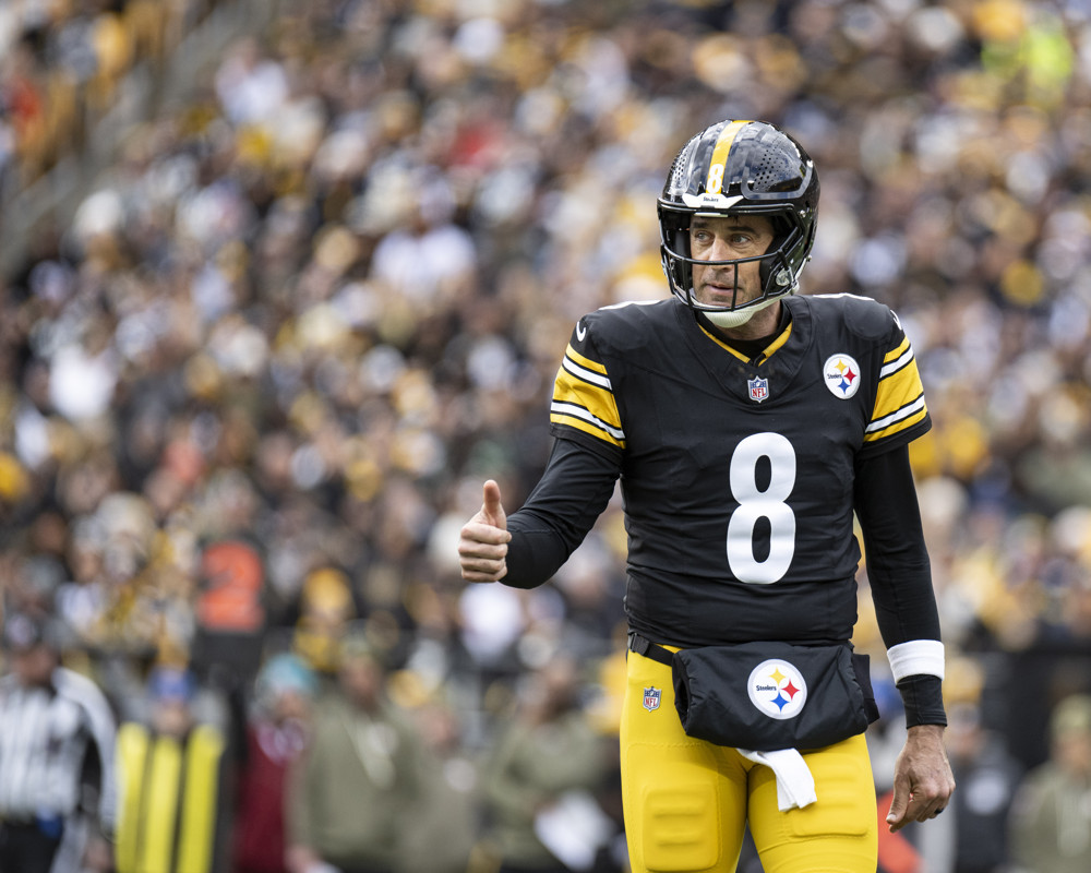 Aaron Rodgers Trending Towards Playing Week 12 vs. Bears