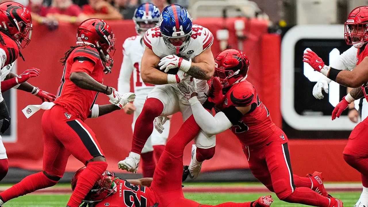 Cam Skattebo Feels Hamstring Tweak on 42-Yard Overtime Run, Giants Hope Bye Week Helps