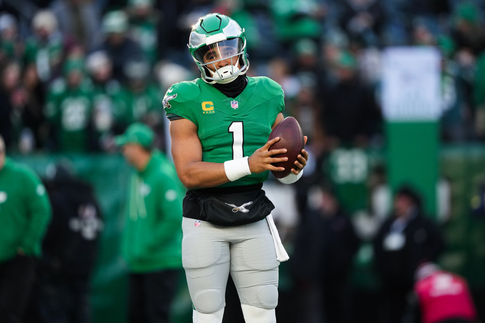 Jalen Hurts' Season Over After Blood Clots Found in Both Lungs