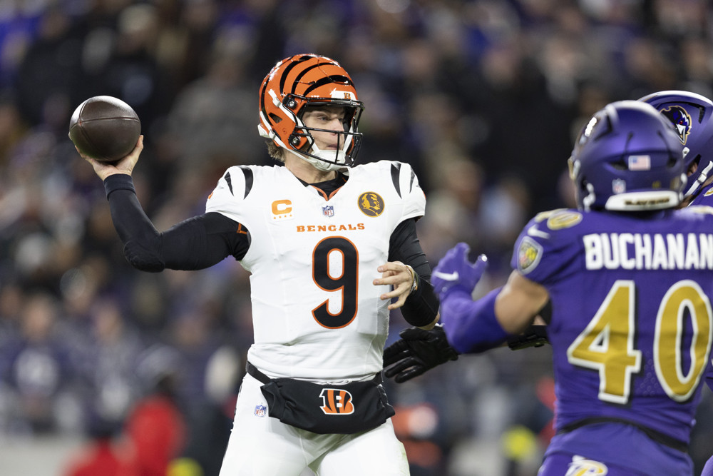 Best NFL Player Props for Sunday Week 14 | Win Prop Bets with the SIC Player Edge