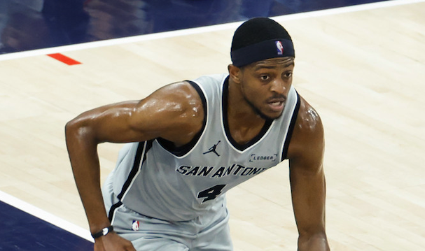 De’Aaron Fox Injury Update: Game 2 Status Uncertain After Ankle Sprain